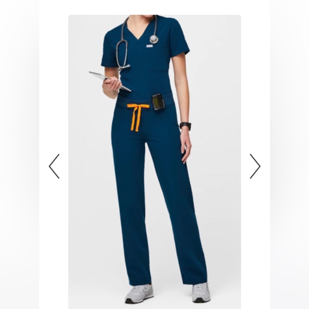 Figs Deep reef basic scrub pants